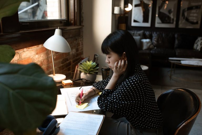 Dual Workstation Home Office: A Comprehensive Guide for 21st Century Professionals